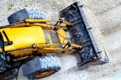 Move Gravel Using Heavy Equipment!